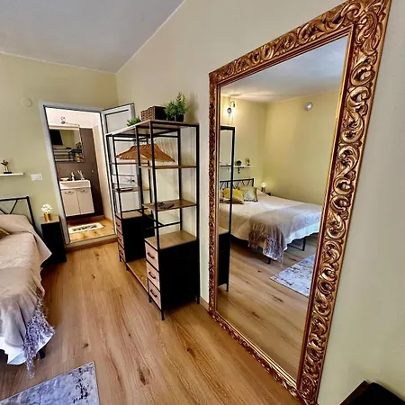 L'orto Nascosto , Recently Renovated Prázdninový dům Monterosso al Mare